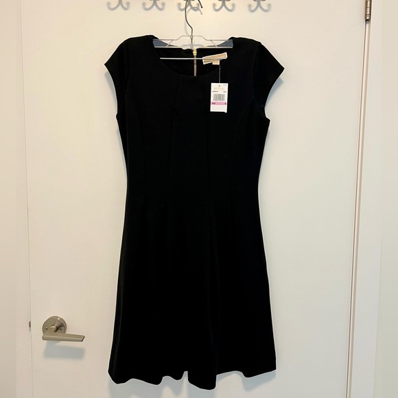 Black Michael Kors Dress. Size 6. NWT - Picture 1 of 3